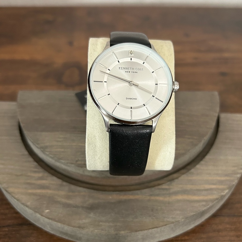 Kenneth Cole Men’s Dress Watch w diamond Fathers Day Flash Sale Reg $95